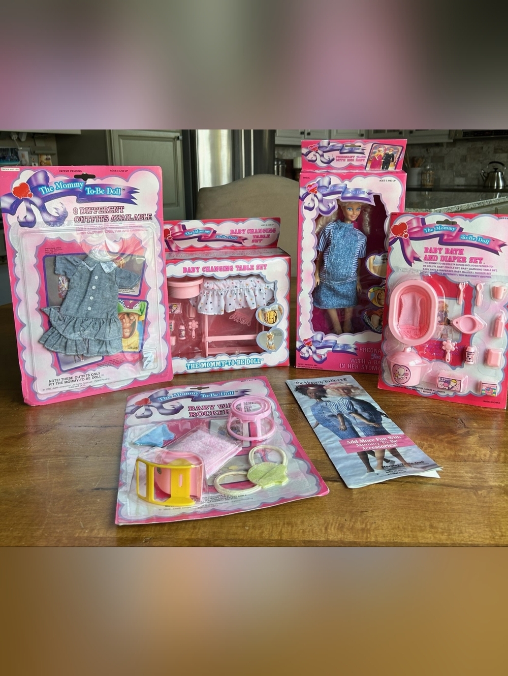 Judith the Mommy to be doll & accessories